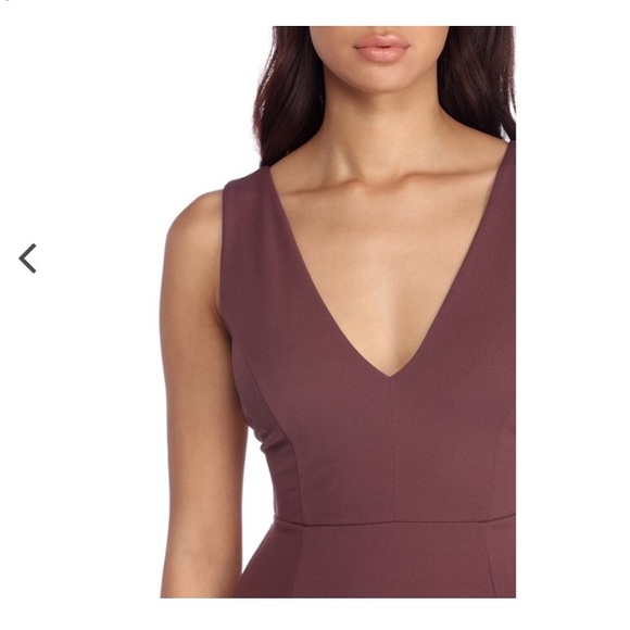 Long backless dress - Picture 3 of 4